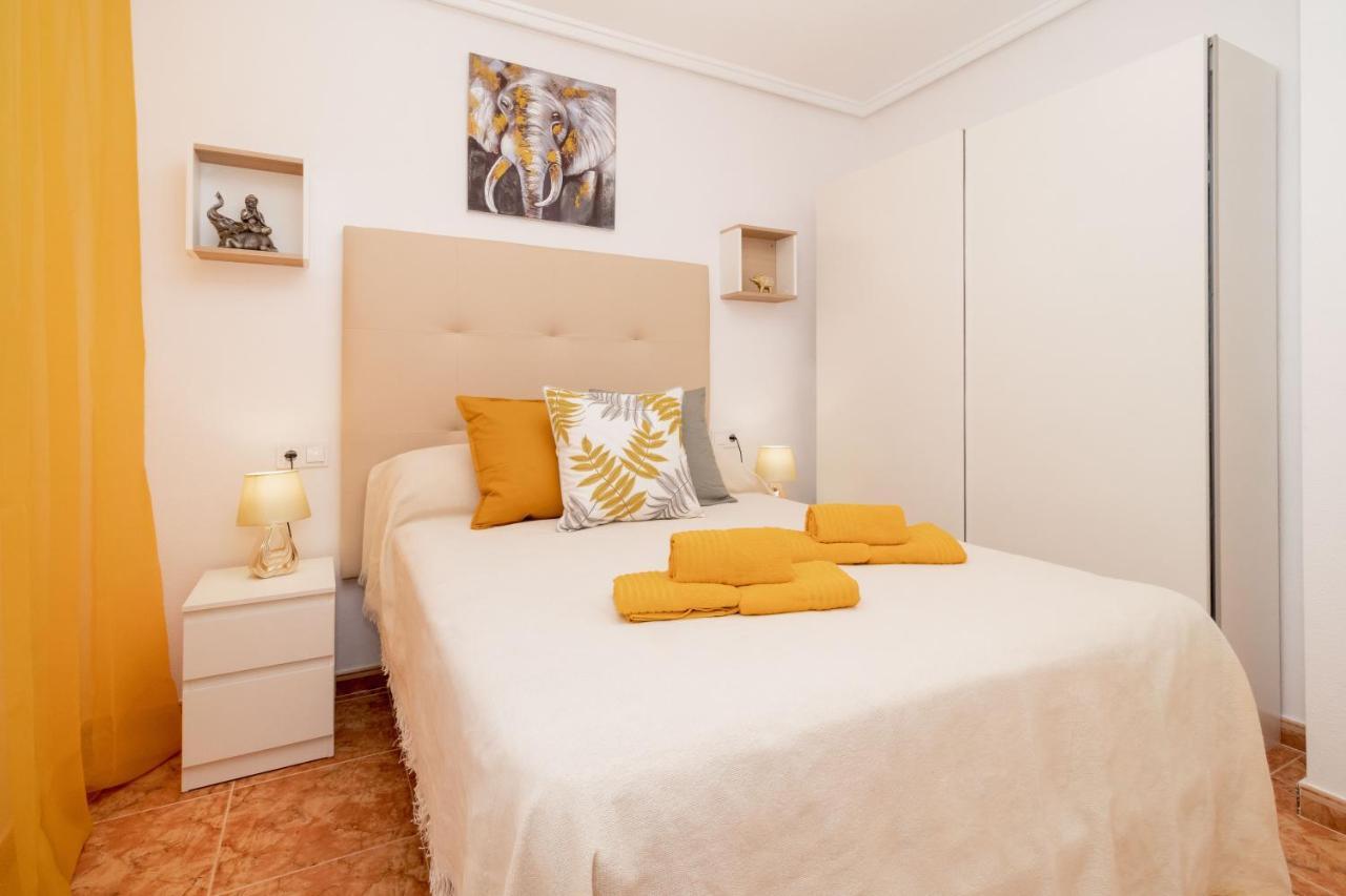 Ferienwohnung Marianna Torrevieja Exterior foto